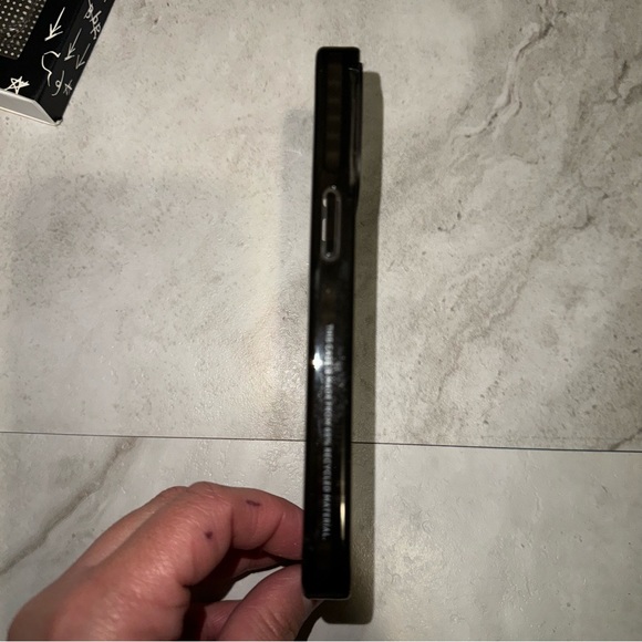 CASETIFY X BASQUIAT SELF PORTRAIT IPHONE 13 PRO CASE - Picture 6 of 10